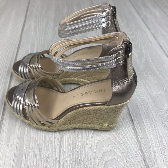 Enzo Angiolini silver and gold espadrilles shoes - Picture 3 of 8